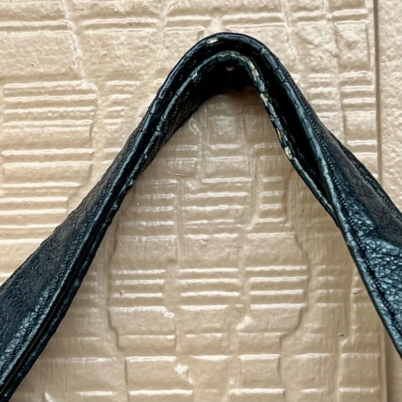 ⭐️Fossil Two-Tone Leather Tote Bag 15” H X 14” W - Picture 7 of 8